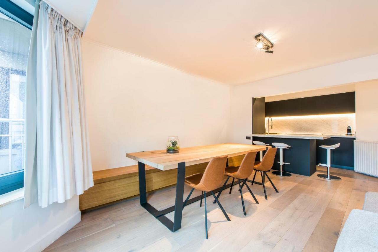 Ruim En Modern Appartement Te Knokke Nabij De Dijk Eksteriør billede