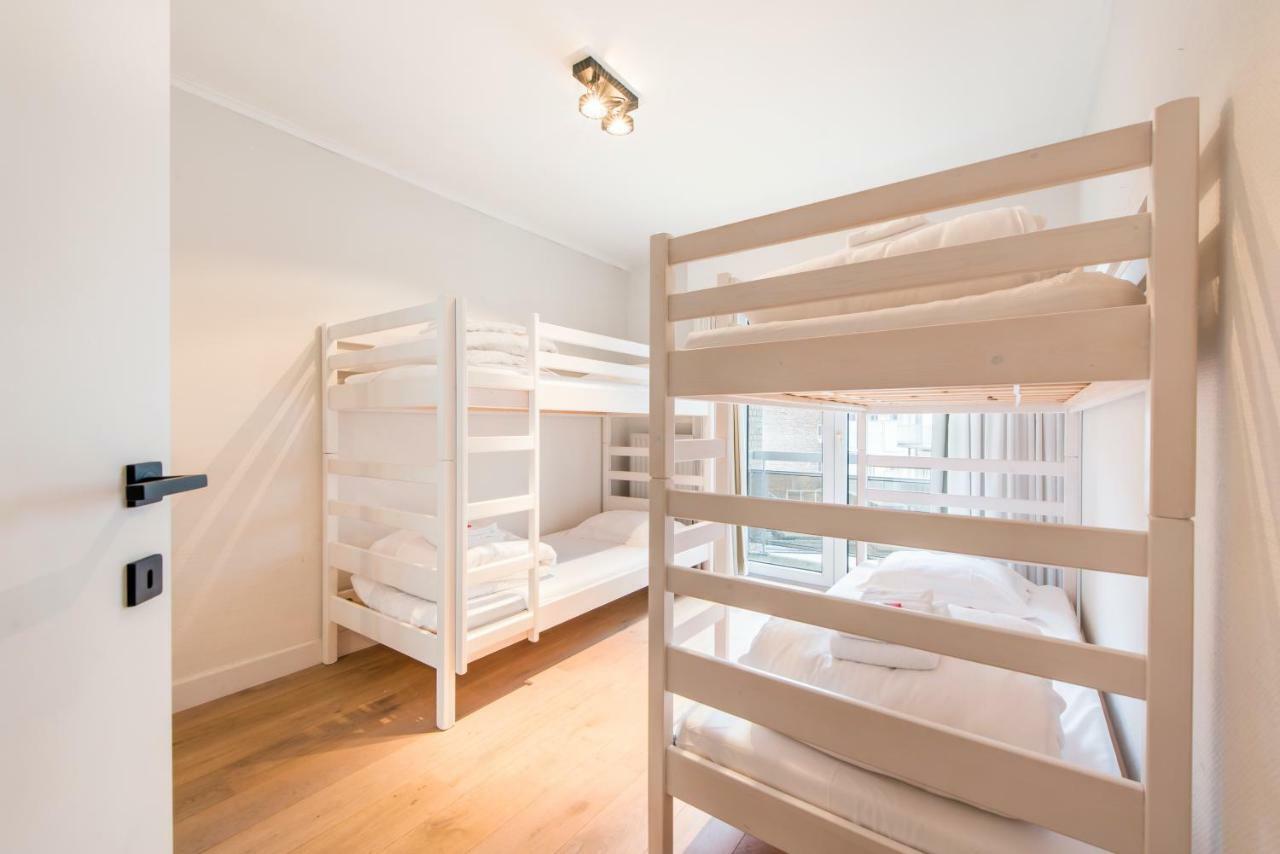 Ruim En Modern Appartement Te Knokke Nabij De Dijk Eksteriør billede
